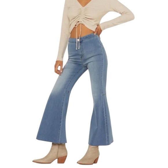 FREE PEOPLE Youthquake High Rise Crop Flare Jeans Denim Size 28 County Concert - Picture 1 of 9